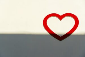 Dietary Habits That Promote a Strong and Healthy Heart Throughout Life